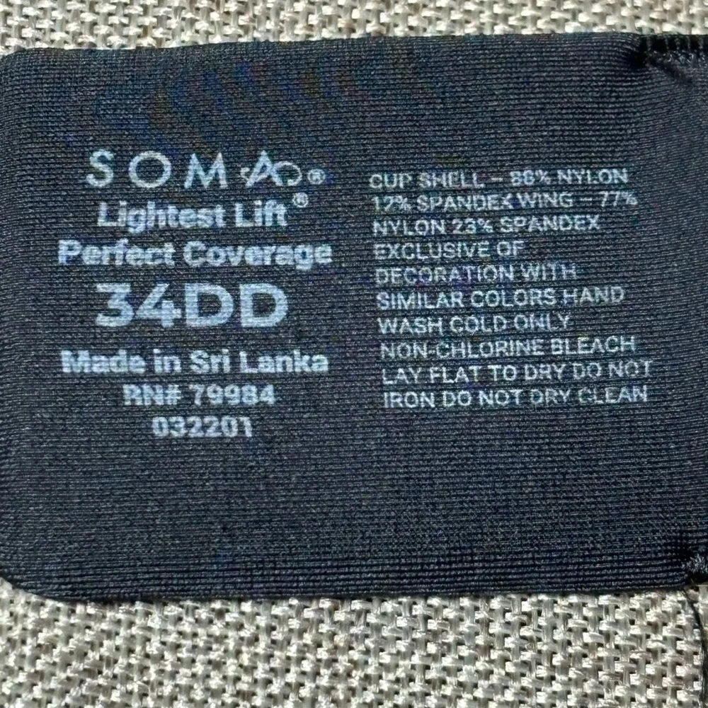 SOMA (2) Lightest Lift Perfect Coverage Black Lace Size 34DD Bundle of 2